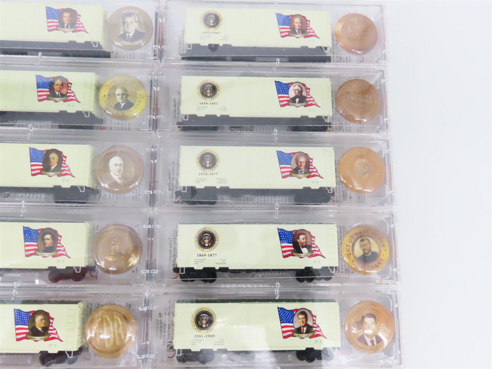 N Scale Micro-Trains MTL President Full Set of 47 40' Boxcars w/Buttons