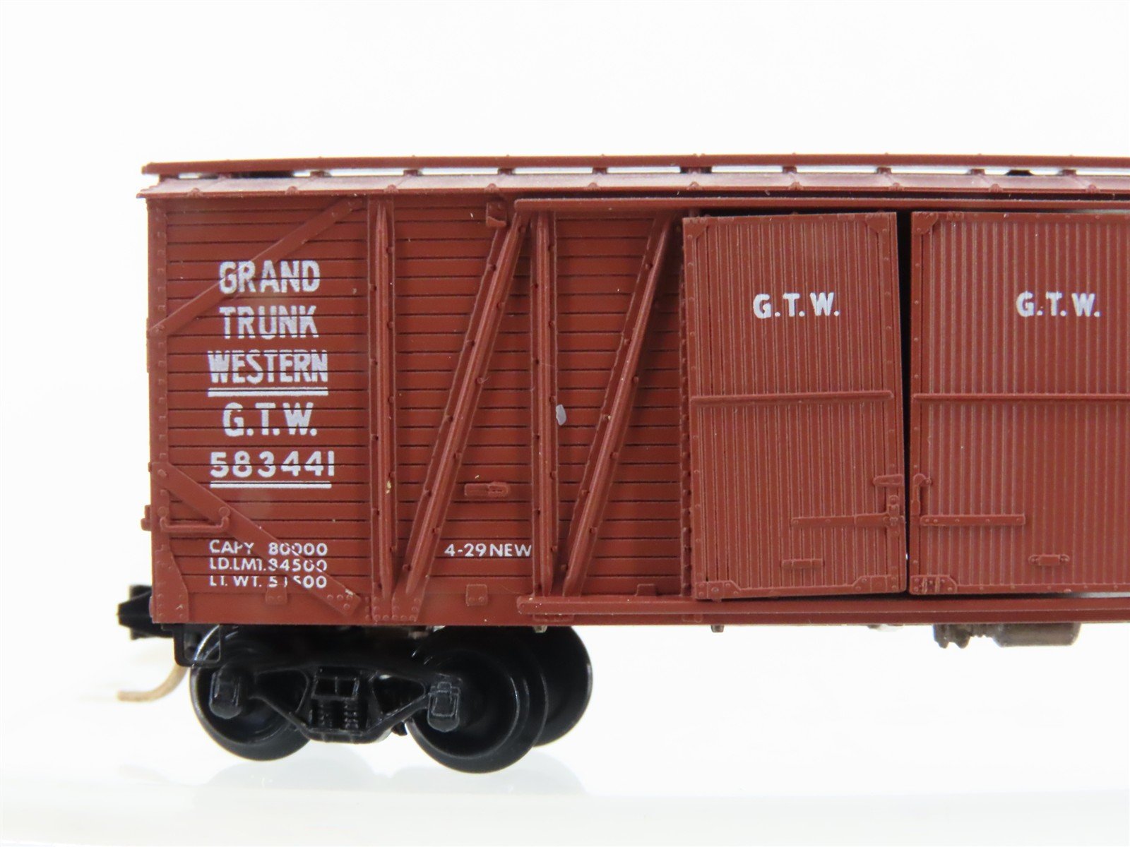 N Scale Kadee Micro-Trains MTL 29010 GTW Grand Trunk Western 40' Box Car #583441