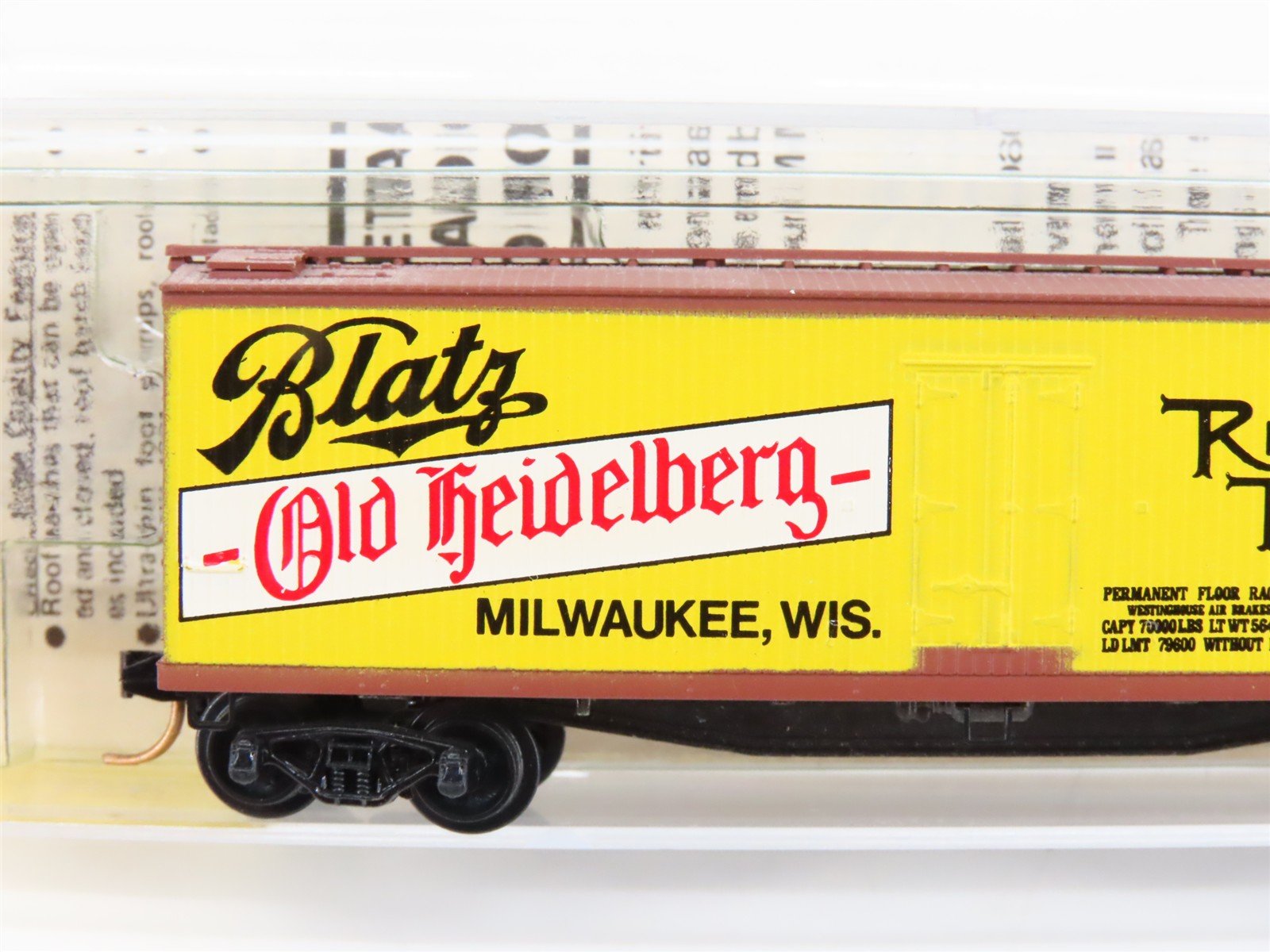 N Scale Kadee Micro-Trains MTL 47120 URTC Blatz Old Heidelberg 40' Reefer #23120