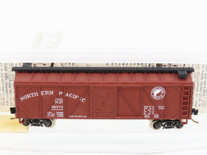 N Scale Micro-Trains MTL 39030 NP Northern Pacific 40' Box Car #38572 - Upgraded