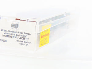 N Scale Micro-Trains MTL 39030 NP Northern Pacific 40' Box Car #38572 - Upgraded