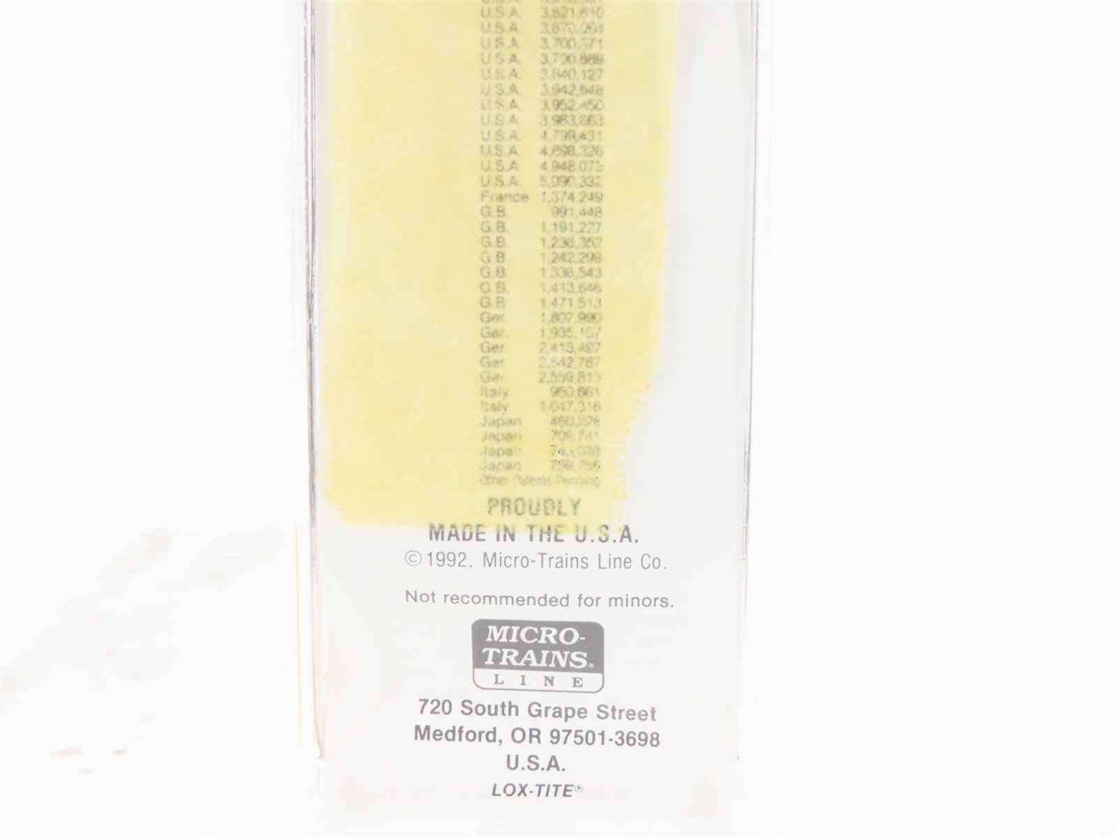 N Scale Micro-Trains MTL 20450 WIF West India Fruit & Steamship 40' Box Car #212