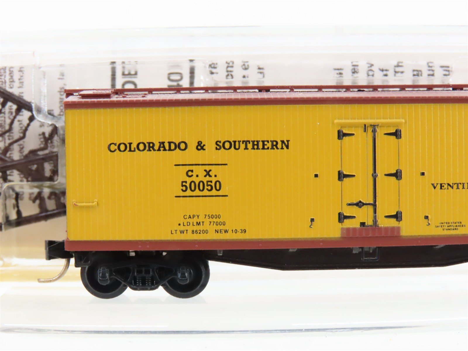 N Micro-Trains MTL 49370 CX Colorado & Southern Burlington Route Reefer #50050