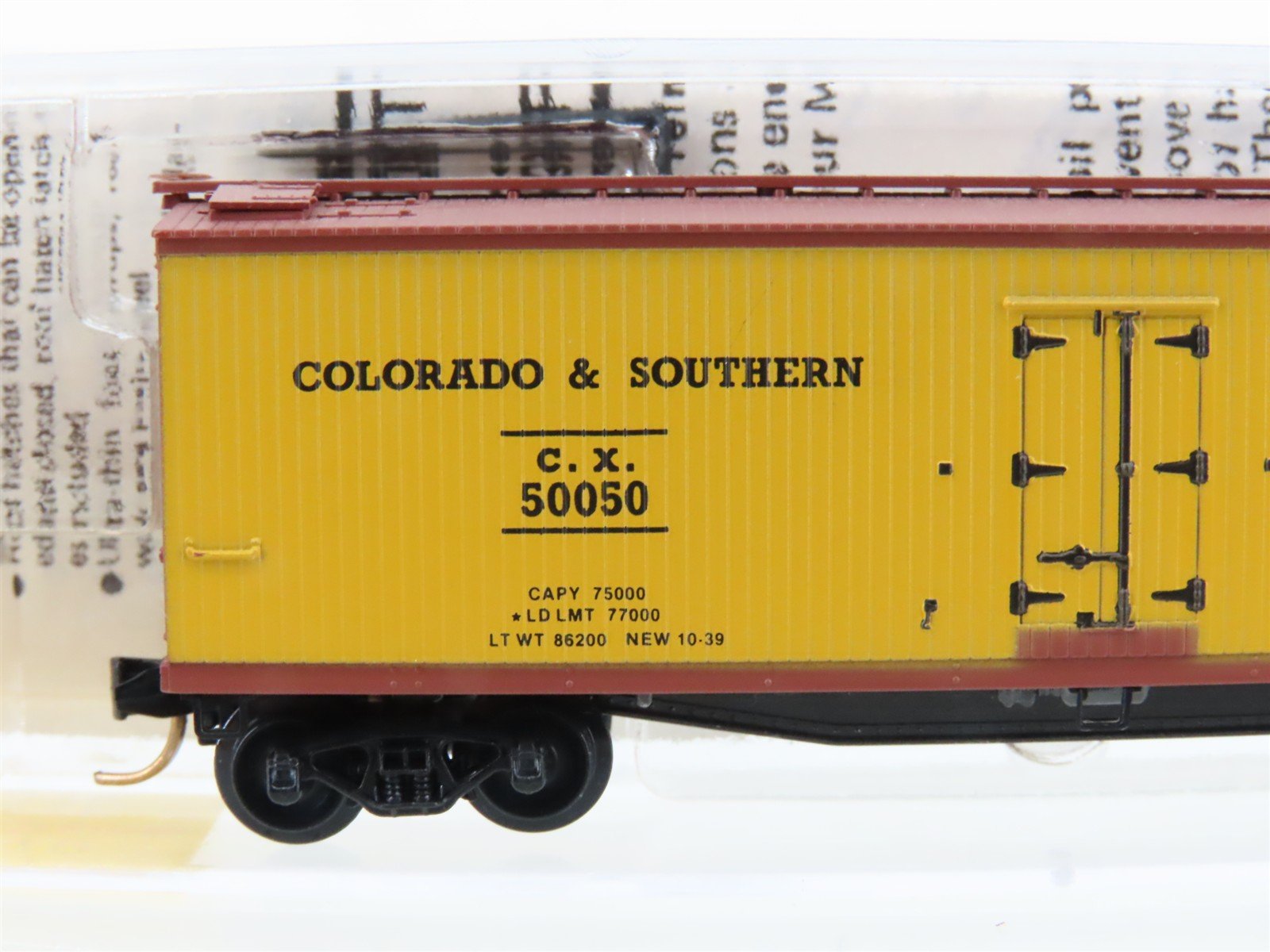 N Micro-Trains MTL 49370 CX Colorado & Southern Burlington Route Reefer #50050