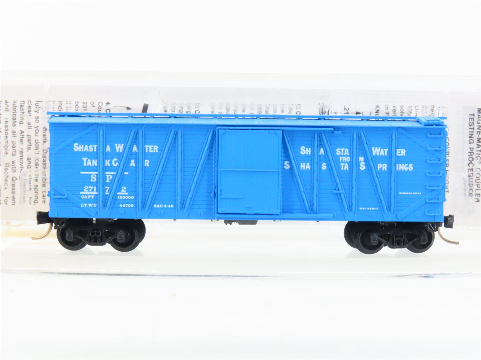 N Scale Micro-Trains MTL 28140 SP Shasta Water Tank Car 40' Box Car #27172