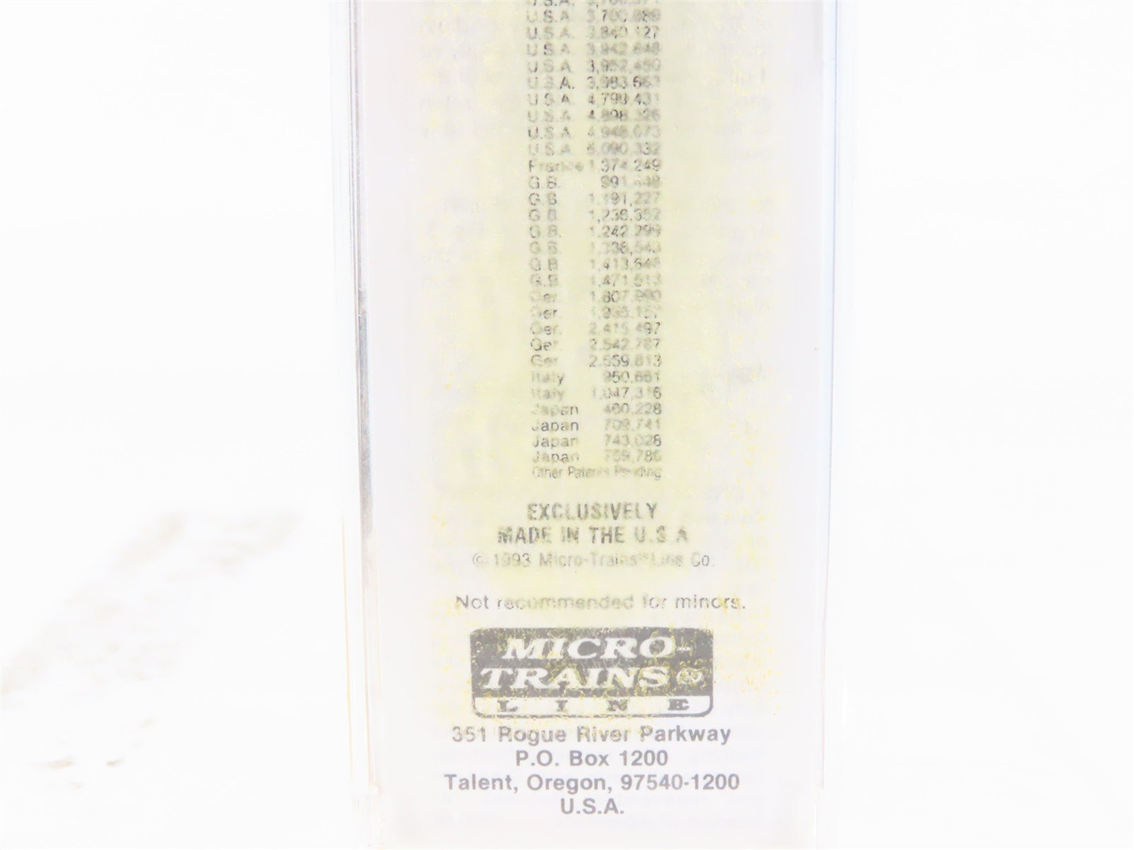 N Scale Micro-Trains MTL 28140 SP Shasta Water Tank Car 40' Box Car #27172