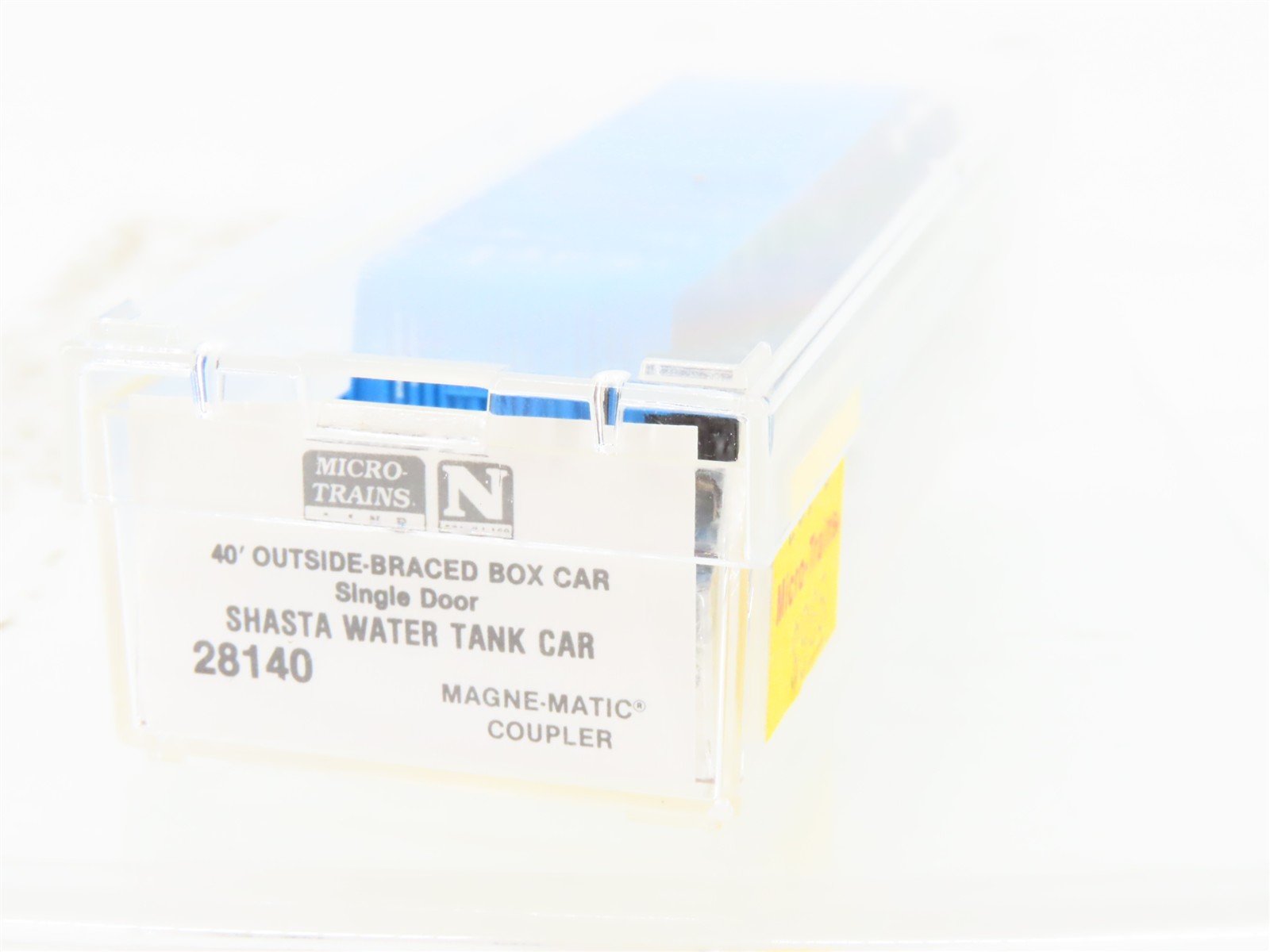 N Scale Micro-Trains MTL 28140 SP Shasta Water Tank Car 40' Box Car #27172