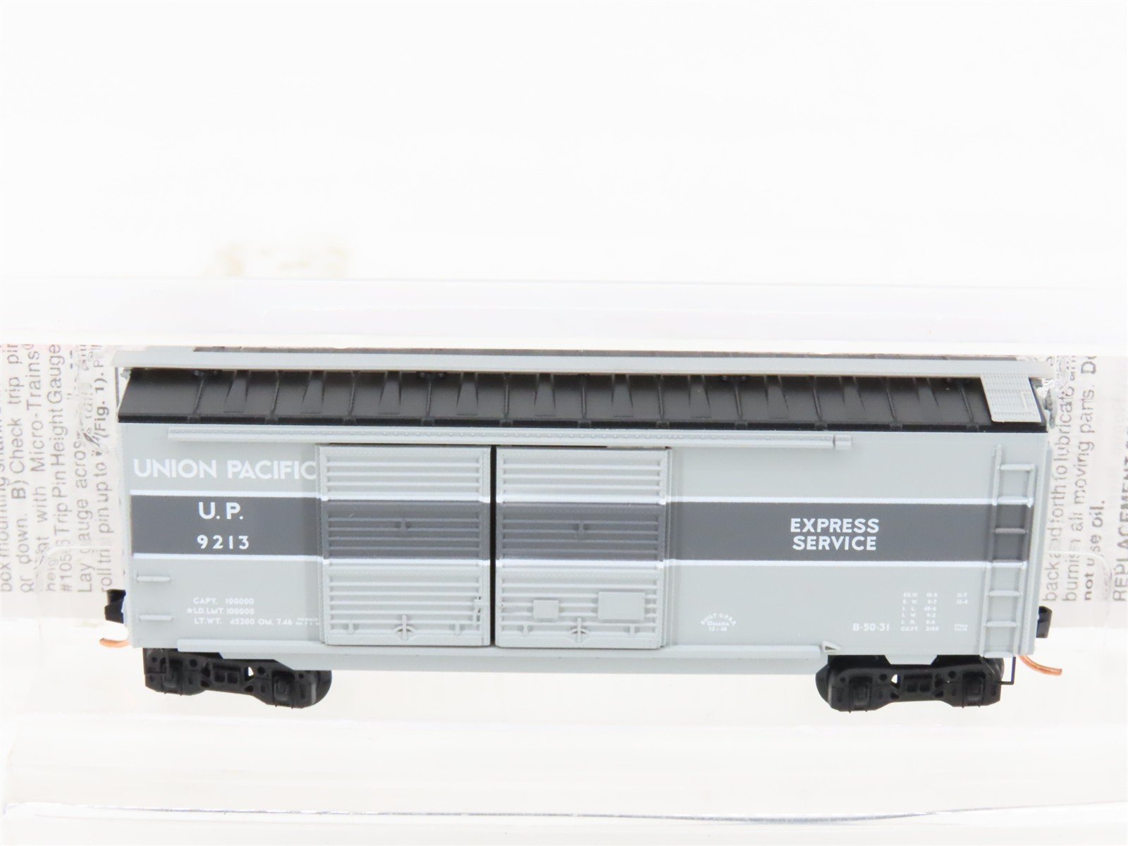 N Scale Micro-Trains MTL 23270 UP Union Pacific Express Service 40' Boxcar #9213