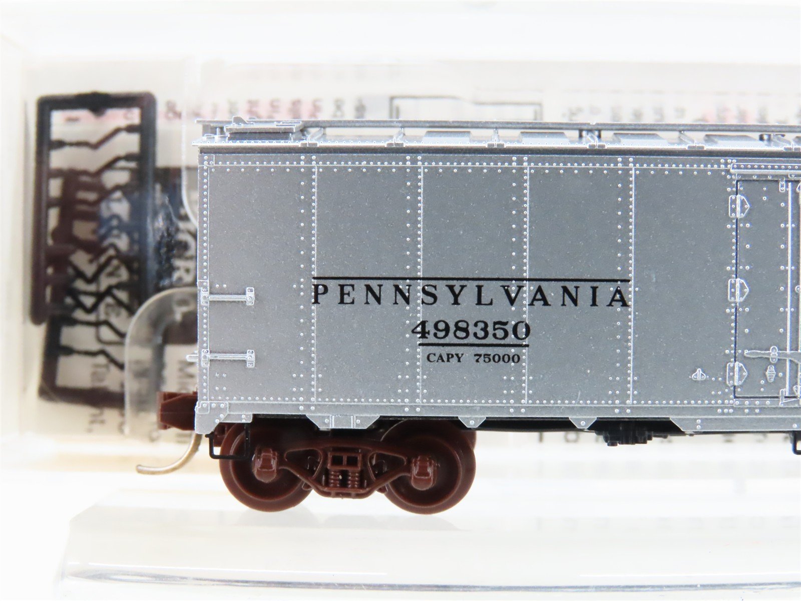 N Scale Micro-Trains MTL 59040 PRR Pennsylvania 40' Ice Reefer #498350