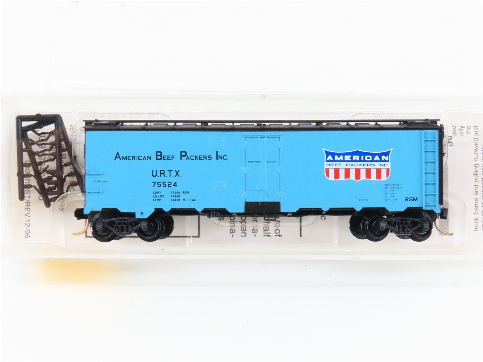 N Scale Micro-Trains MTL 59540 URTX American Beef Packers 40' Ice Reefer #75524