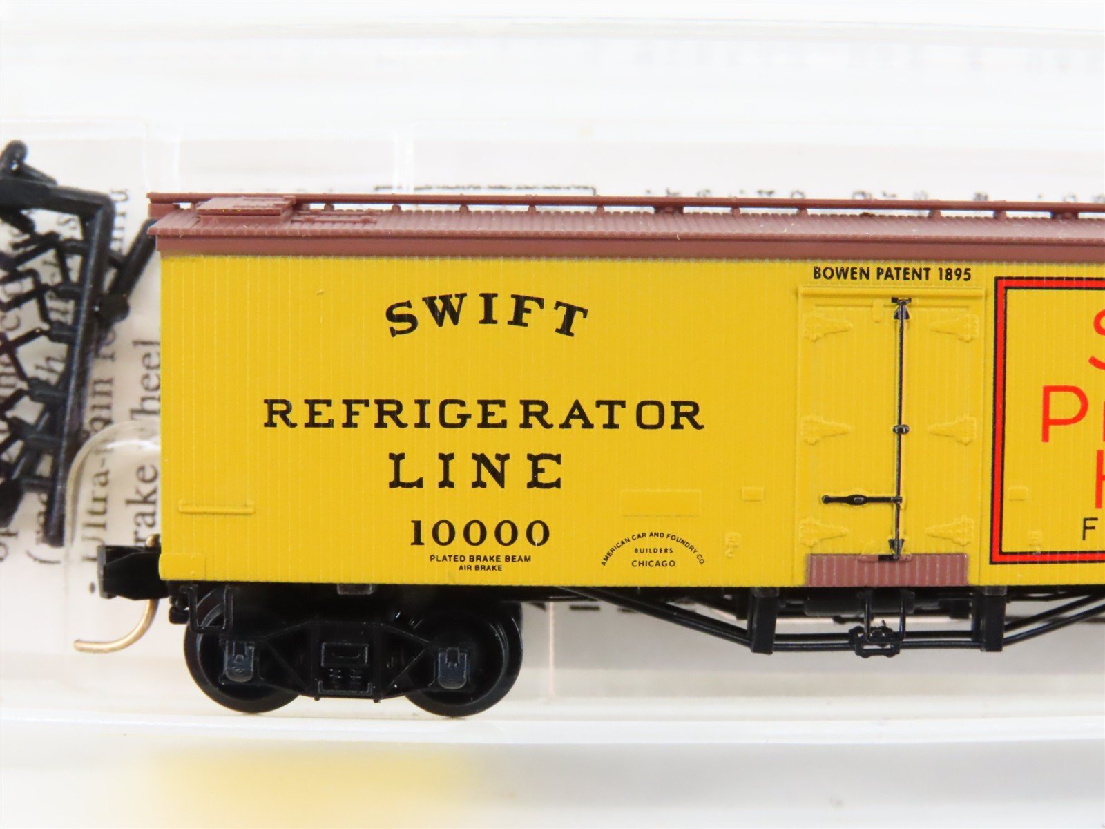 N Scale Micro-Trains MTL 58070 Swift Refrigerator Lines 36' Ice Reefer #10000