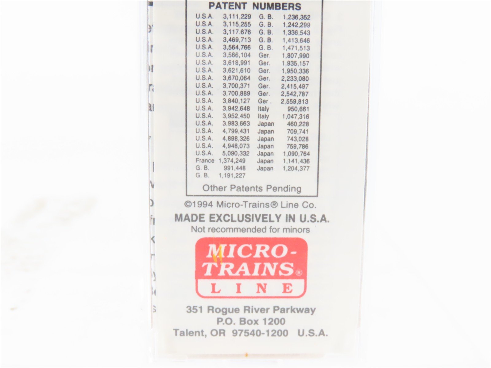 N Scale Micro-Trains MTL 47240 SFRD Santa Fe Super Chief 40' Reefer #26355