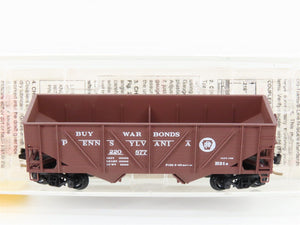 N Micro-Trains MTL 57100 PRR Pennsylvania War Bonds 2-Bay Open Hopper #220877