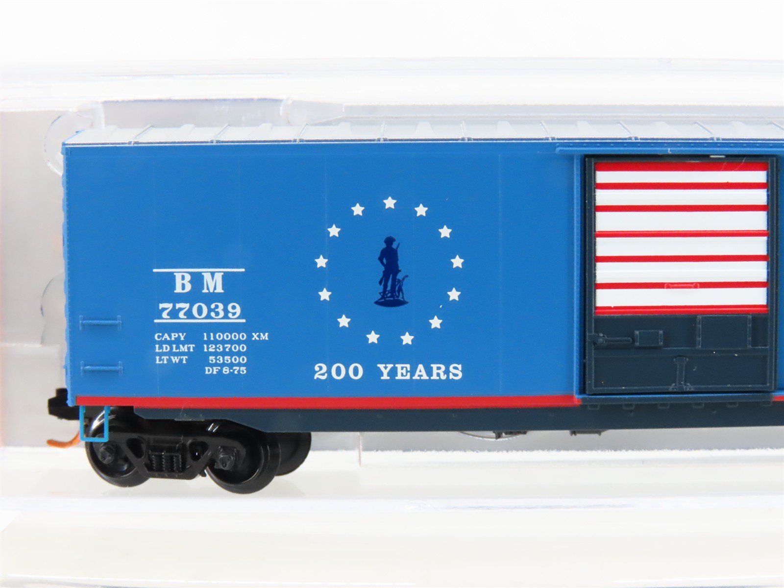 N Scale Micro-Trains MTL NSC 07-85 BM Boston & Maine Bicentennial Box Car #77039