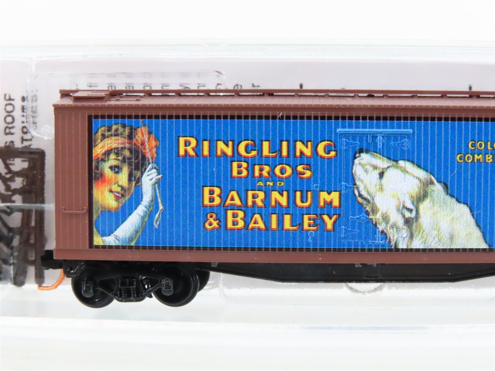 N Scale Micro-Trains MTL 04700408 Ringling Bros. Billboard Car #8 40' Reefer