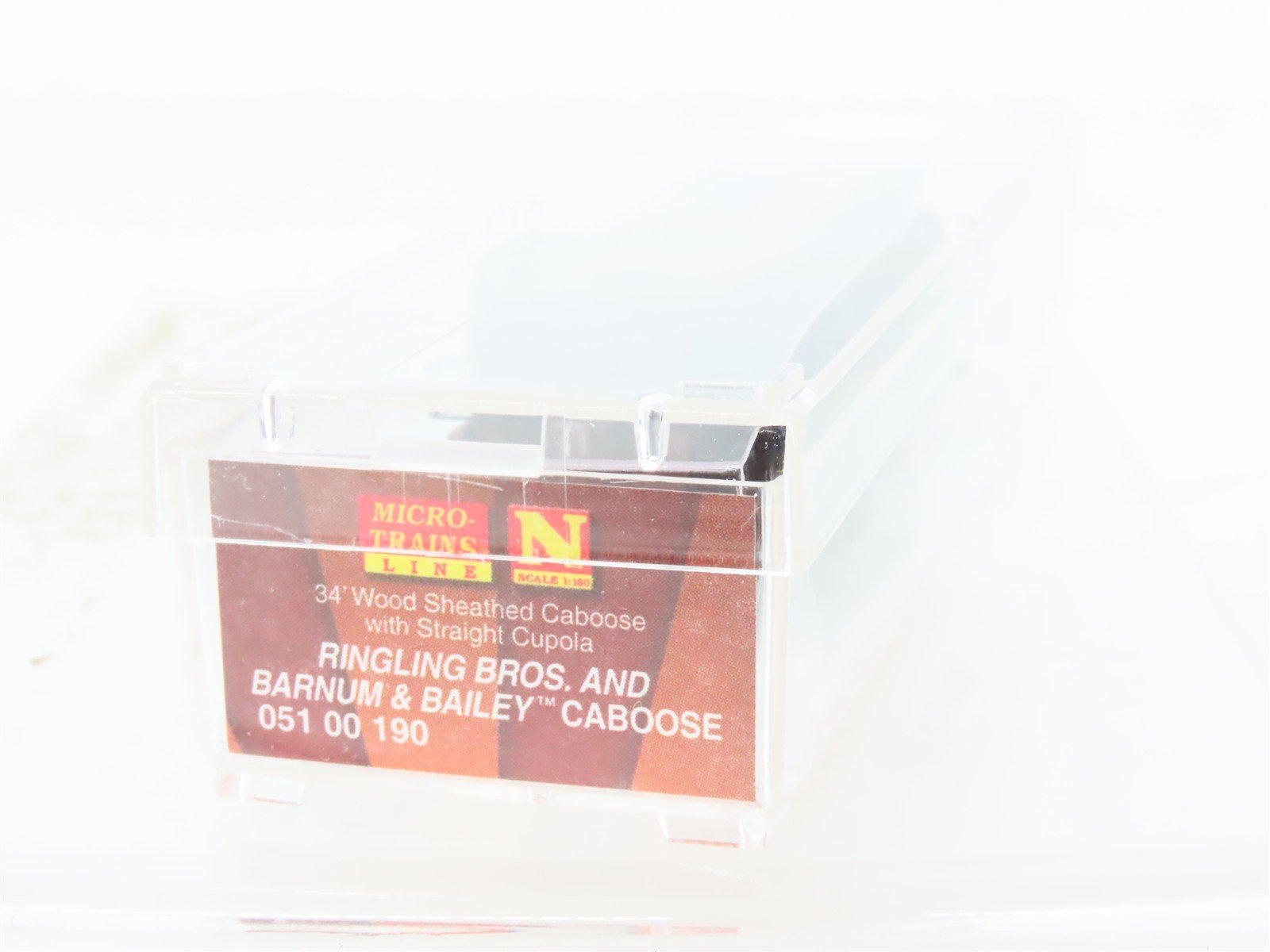 N Scale Micro-Trains MTL 05100190 Ringling Bros. 34' Straight Cupola Caboose