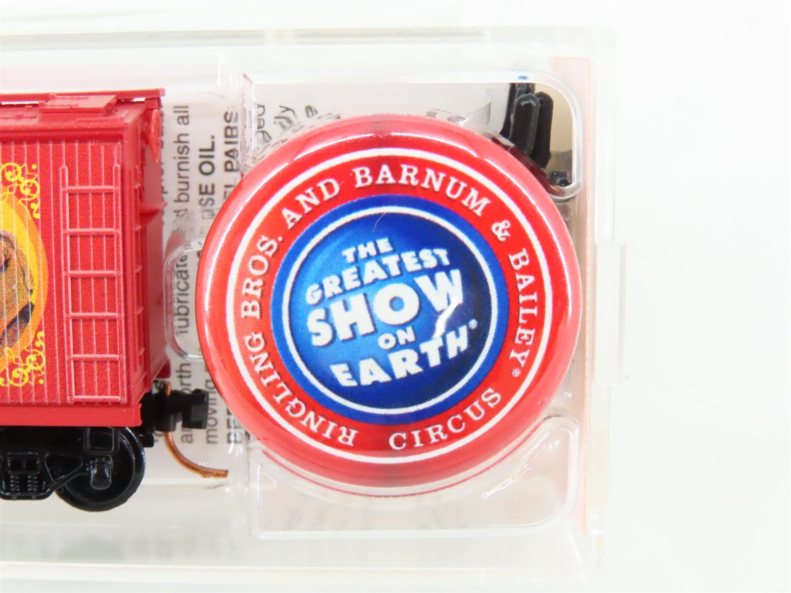 N Scale Micro-Trains MTL 04700400 Ringling Bros. Advertising Car #1 40' Reefer
