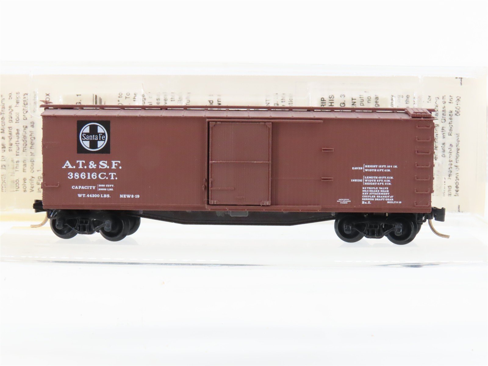 N Scale Micro-Trains MTL 39060 ATSF Santa Fe 40' Wood Box Car #38616C.T.