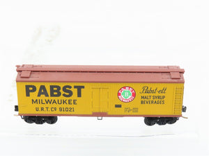 N Scale Micro-Trains MTL 49200 URTC Pabst Milwaukee 40' Wood Reefer #91021