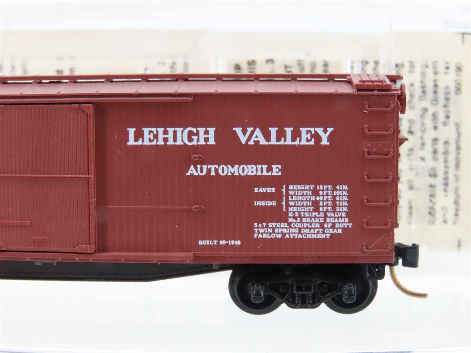 N Scale Micro-Trains MTL 43050 LV Lehigh Valley 40' Automobile Box Car #79006