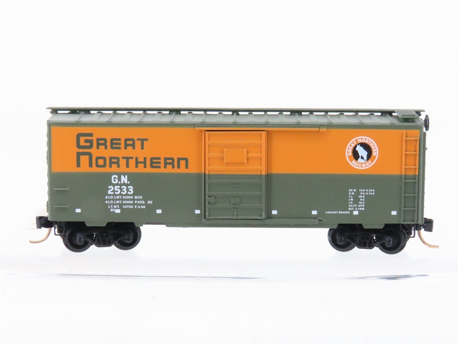 N Scale Micro-Trains MTL GN Great Northern 40' Single Door Box Car #2533