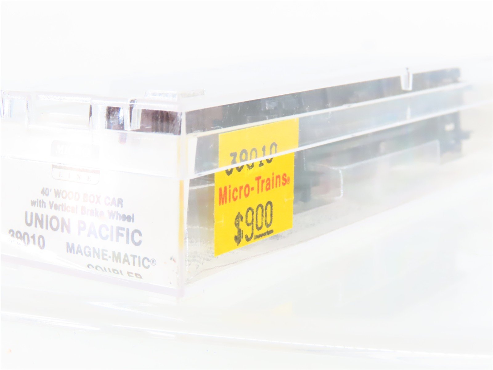N Scale Micro-Trains MTL 39010 UP Union Pacific Overland 40' Box Car #100741