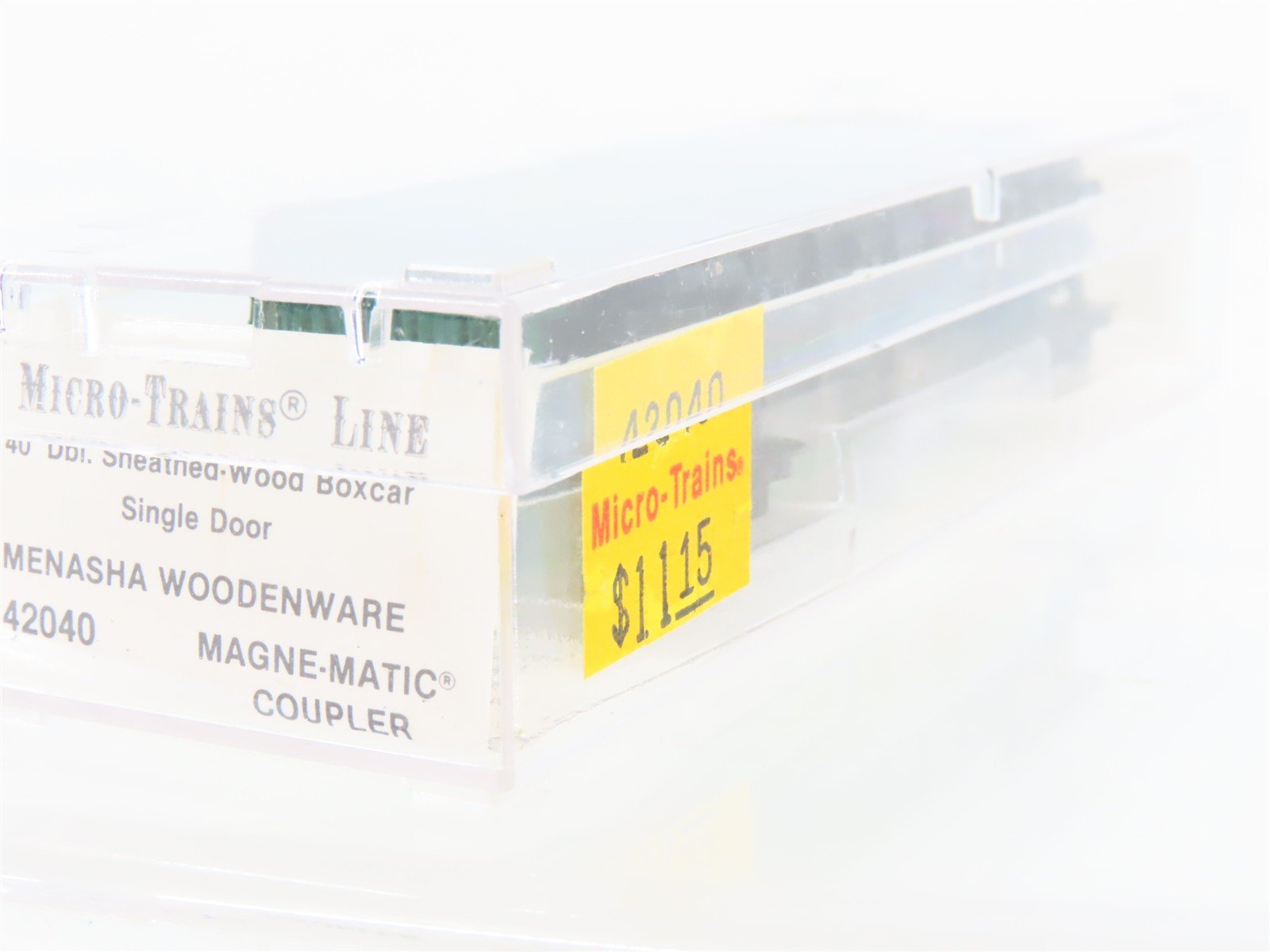 N Scale Micro-Trains MTL 42040 Menasha Woodenware 40' Single Door Box Car #224