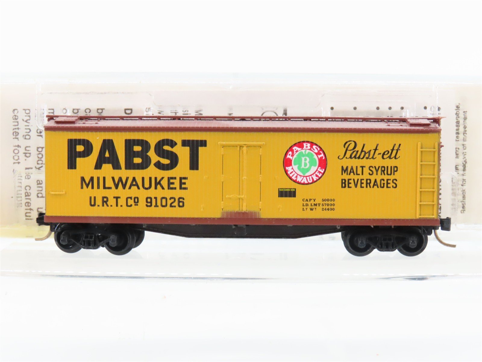 N Scale Kadee Micro-Trains MTL 49200 URTC Pabst Milwaukee 40' Wood Reefer #91026