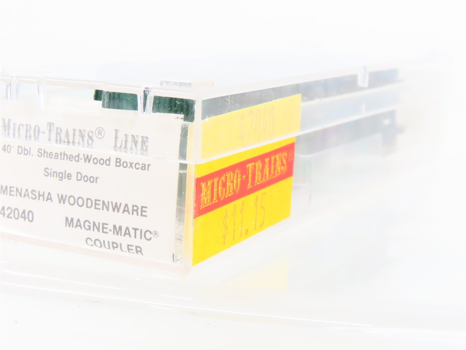 N Scale Micro-Trains MTL 42040 Menasha Woodenware Co. 40' Wood Box Car #224