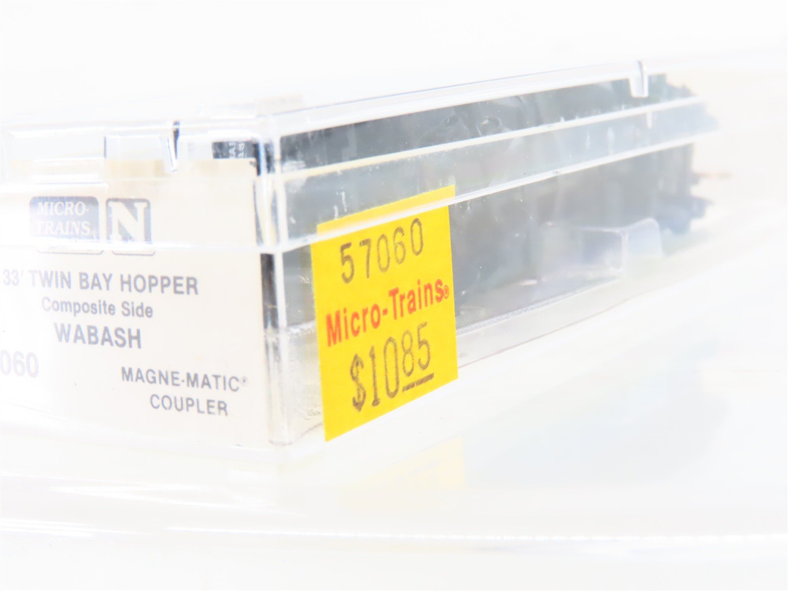 N Scale Micro-Trains MTL 57060 WAB Wabash 2-Bay Composite Side Open Hopper 39157