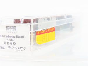 N Scale Micro-Trains MTL 29060 CB&Q Burlington Route 40' Box Car #10911