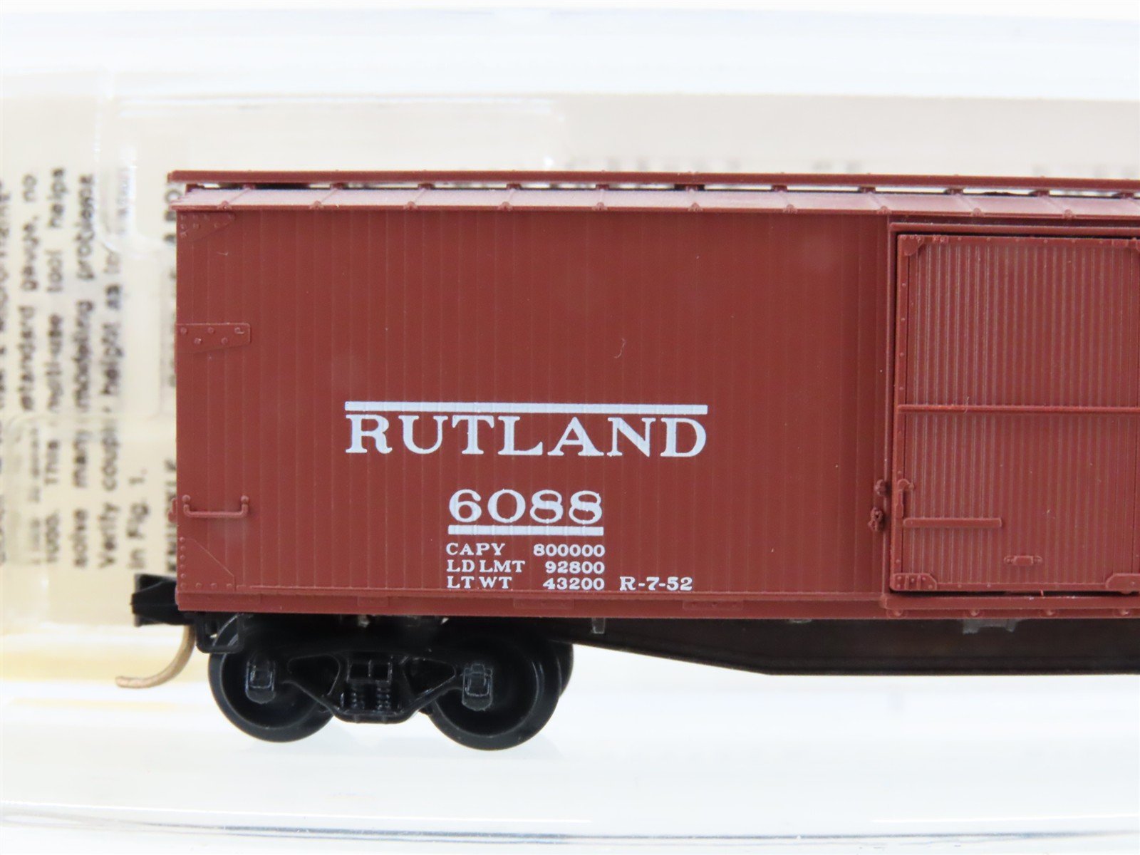 N Scale Micro-Trains MTL 39130 RUT Rutland 40' Single Door Wood Box Car #6088