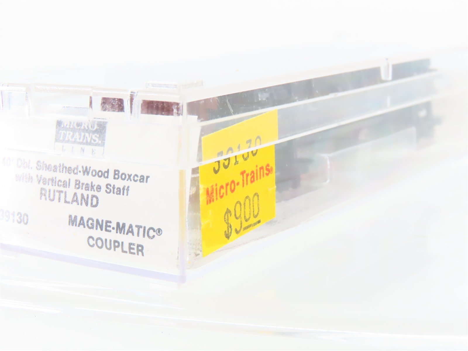 N Scale Micro-Trains MTL 39130 RUT Rutland 40' Single Door Wood Box Car #6088