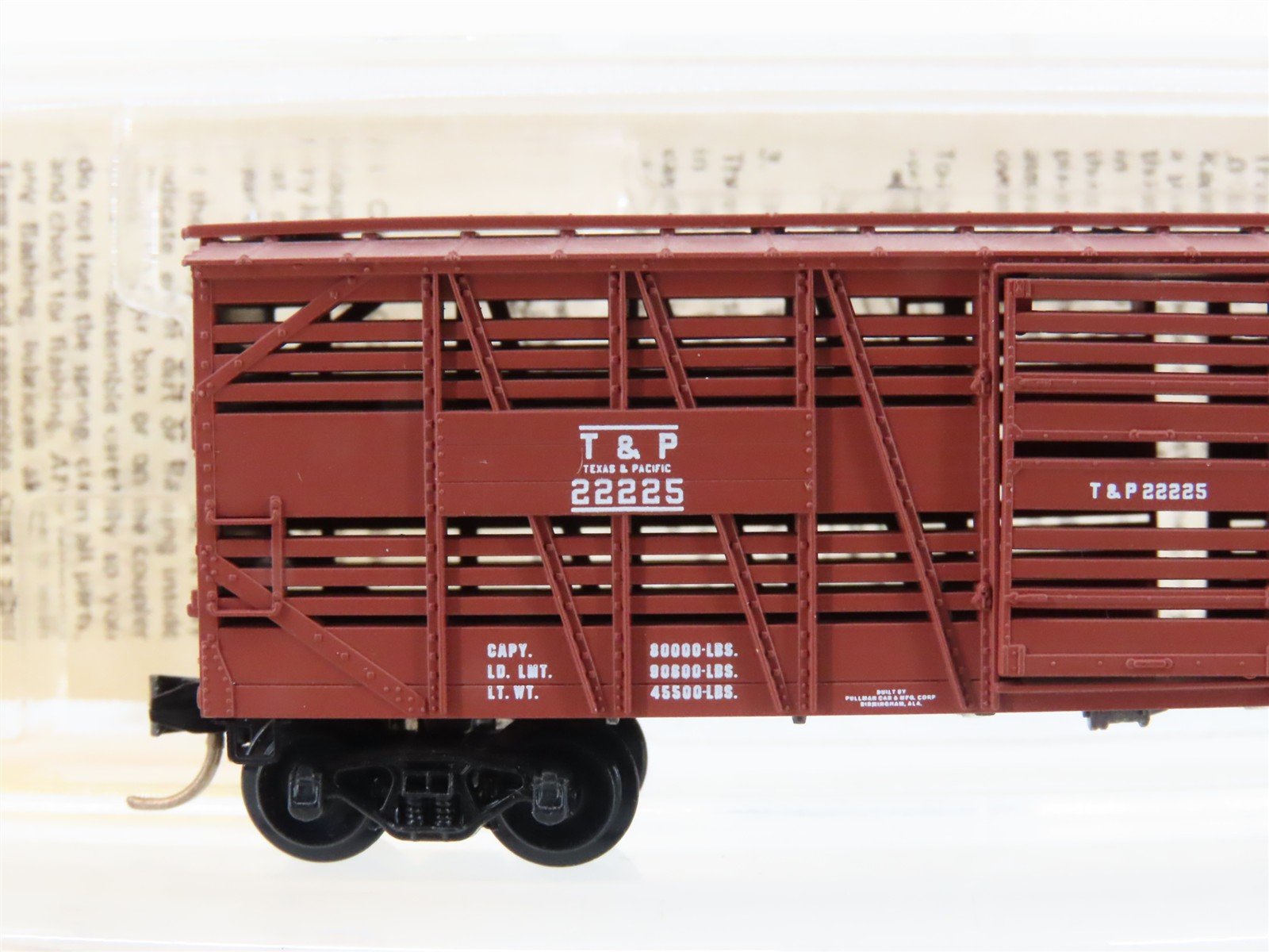 N Scale Kadee Micro-Trains MTL 35110 T&P Texas & Pacific 40' Stock Car #22225