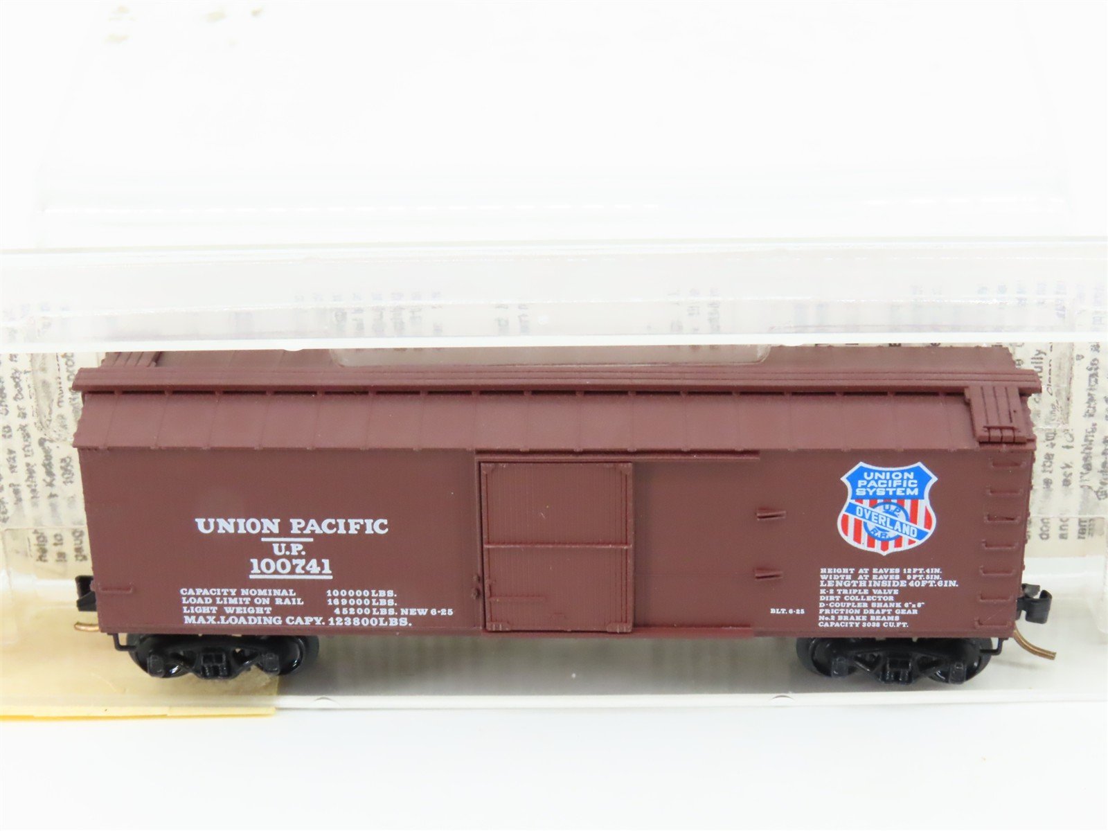 N Scale Kadee Micro-Trains MTL 42070 UP Union Pacific Overland 40' Boxcar 100741