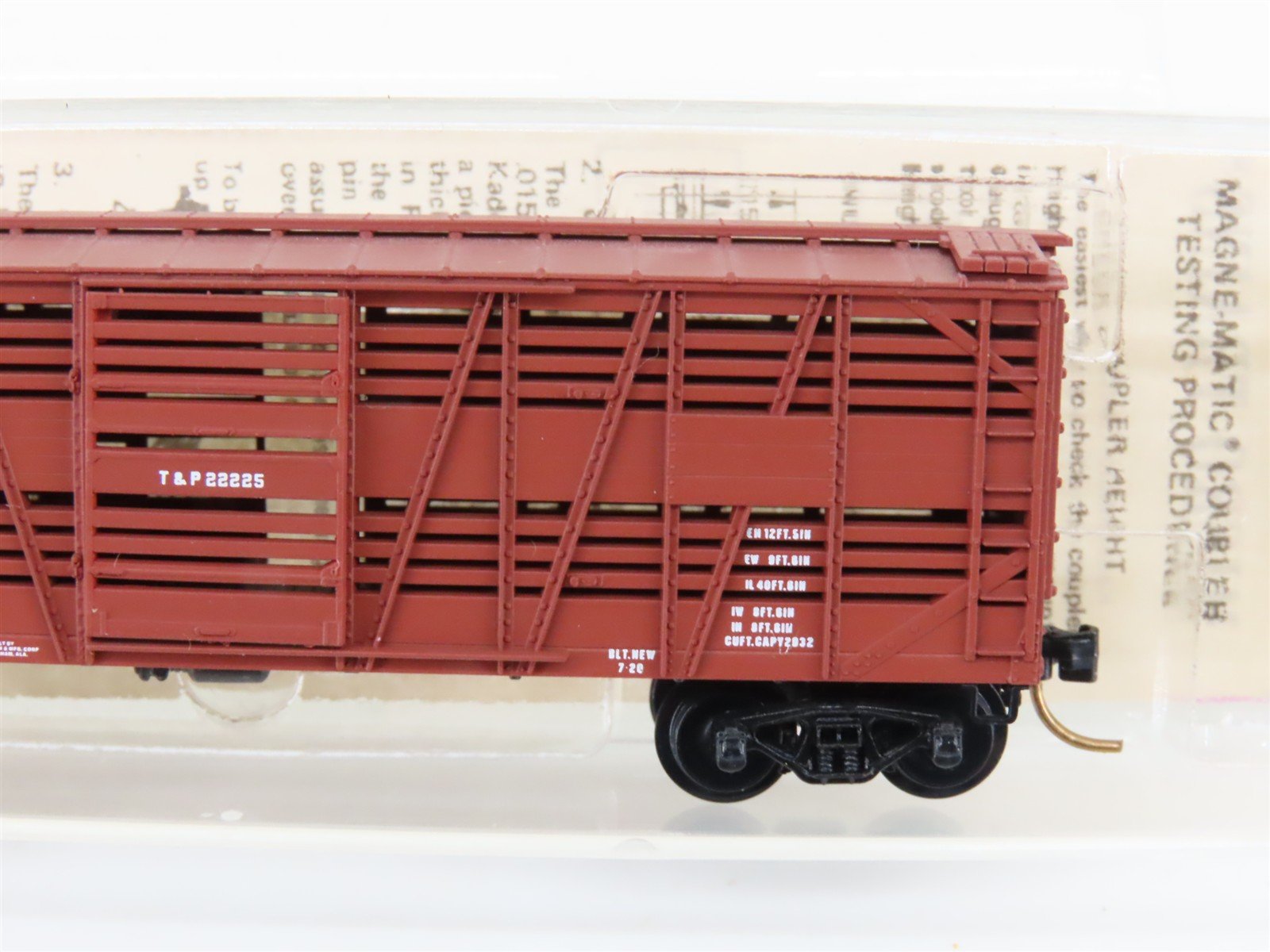 N Scale Kadee Micro-Trains MTL 35110 T&P Texas & Pacific 40' Stock Car #22225