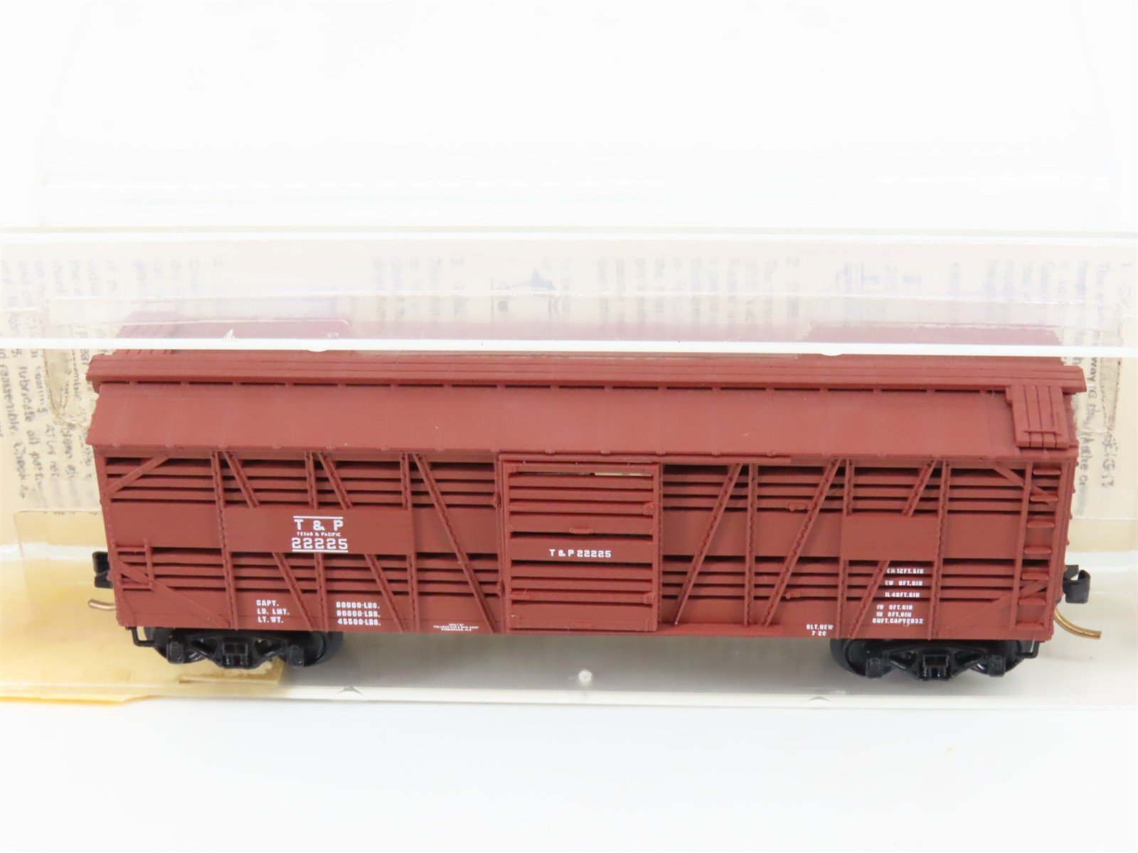 N Scale Kadee Micro-Trains MTL 35110 T&P Texas & Pacific 40' Stock Car #22225