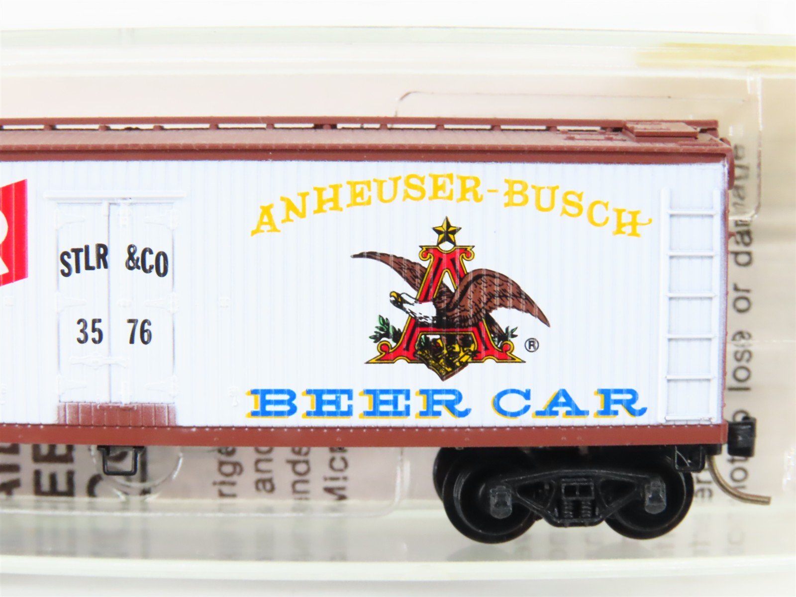N Scale Kadee Micro-Trains MTL 47170 STLR&CO. Budweiser 40' Wood Reefer #3576