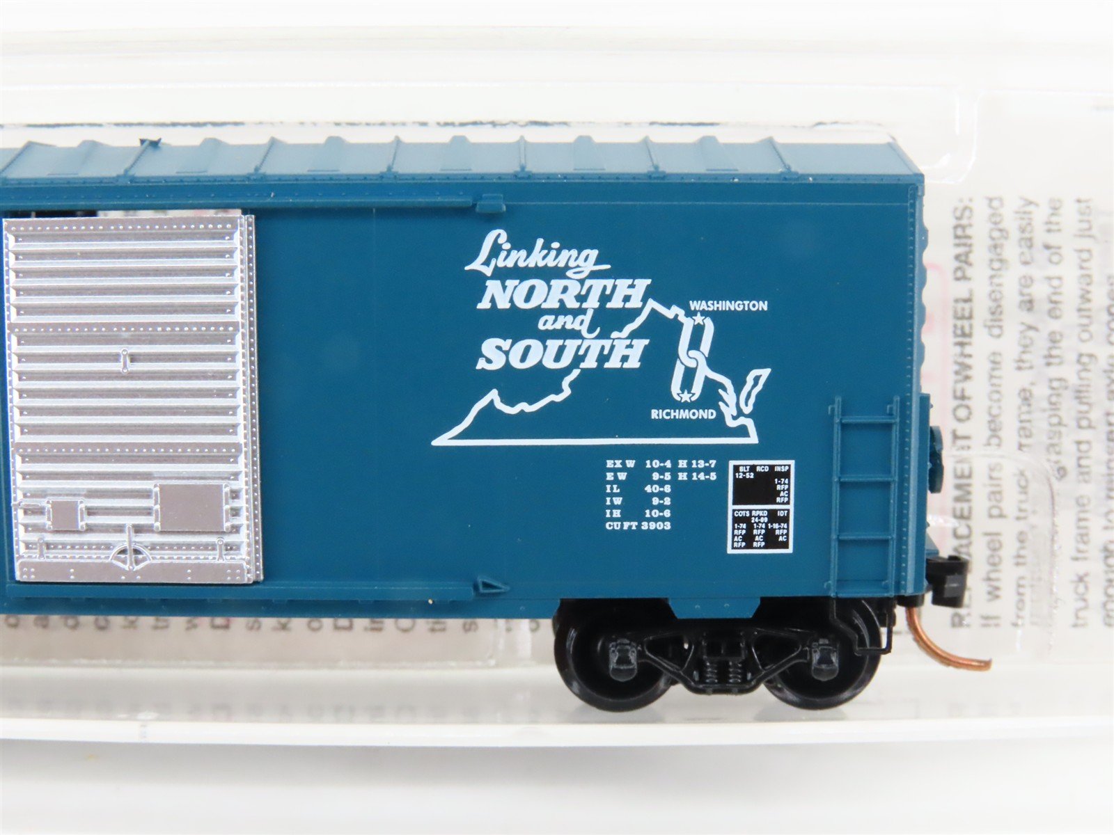 N Micro-Trains MTL 24290 RF&P Richmond Fredericksburg & Potomac 40' Boxcar #2892