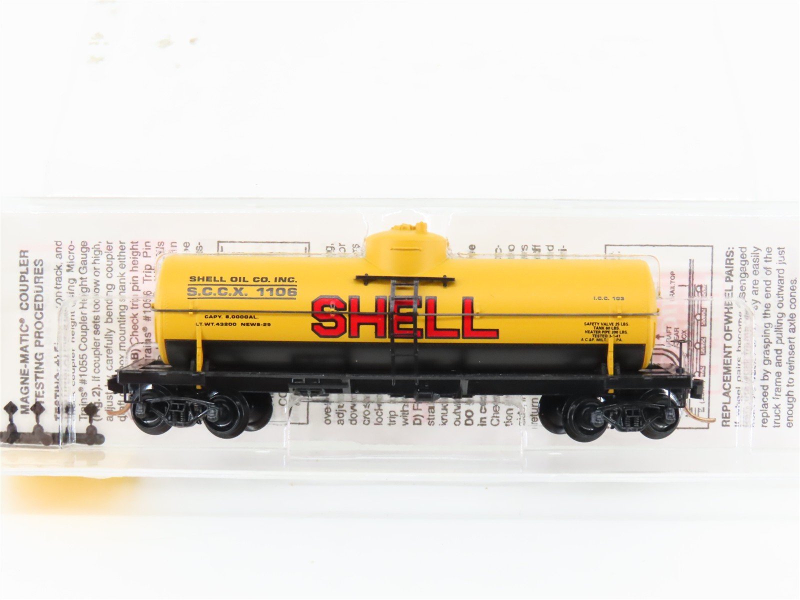 N Scale Micro-Trains MTL 65090/1 SCCX Shell Oil 39' Single Dome Tank Car #1106