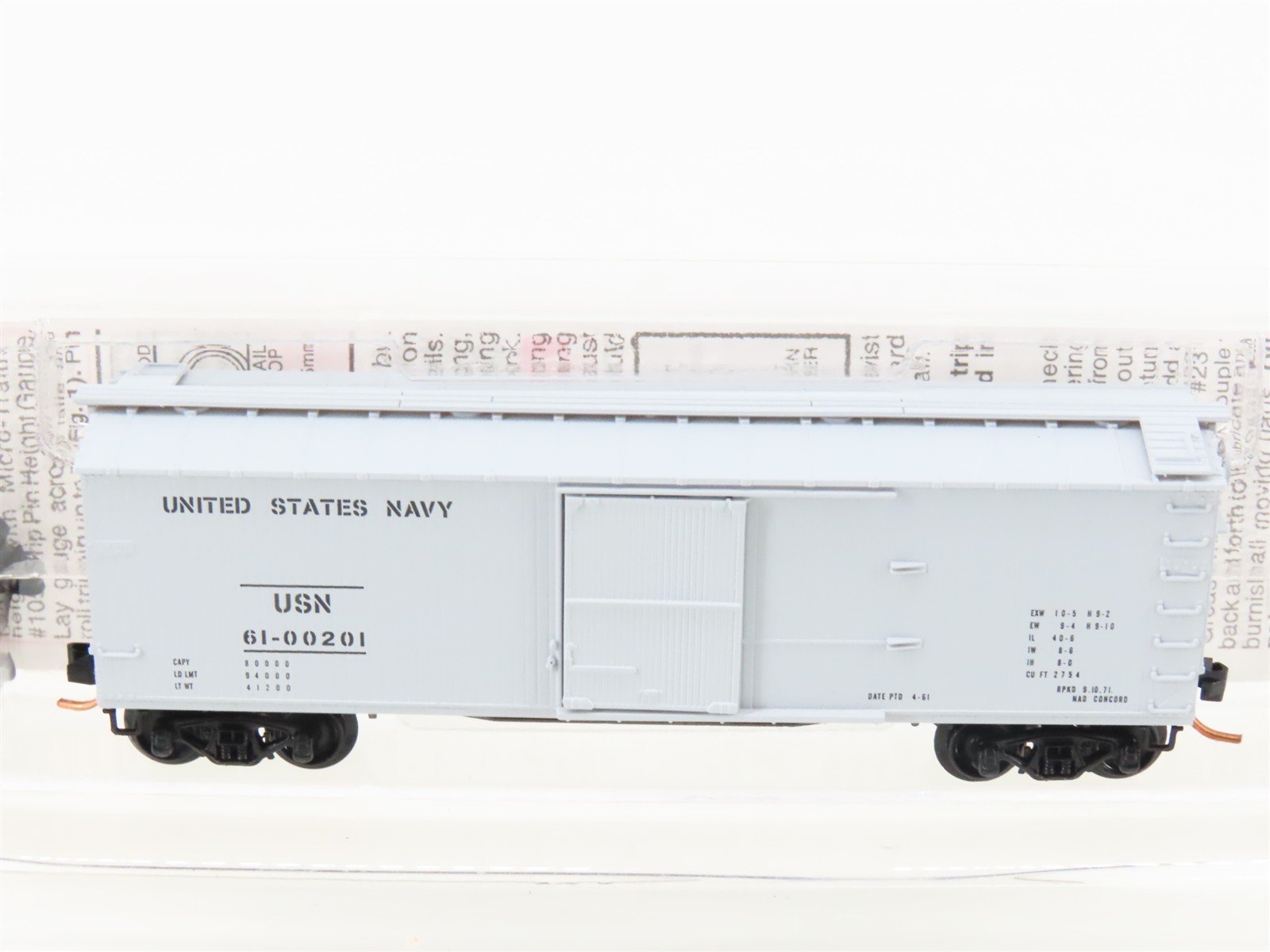 N Scale Micro-Trains MTL 04200050 USN United States Navy 40' Box Car #61-00201