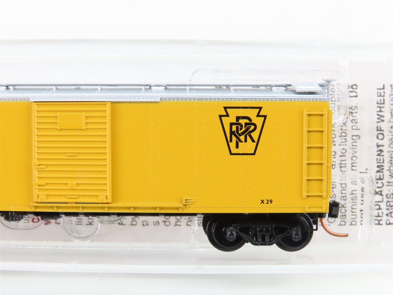 N Scale Micro-Trains MTL 120710 PRR Pennsylvania 40' Steel Box Car #489546