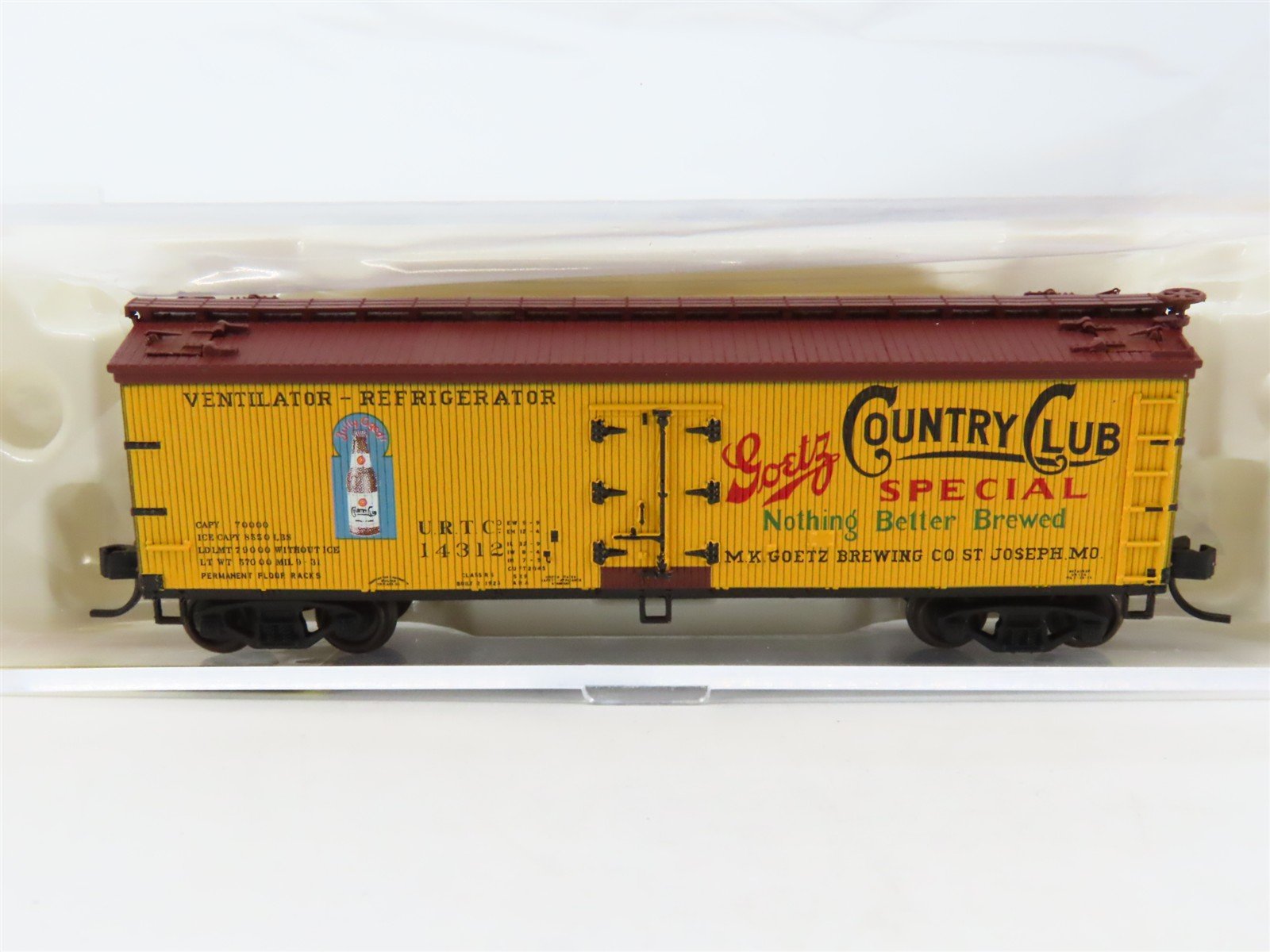 N Scale Atlas 50001750 URTC Goetz Country Club Special 40' Wood Reefer #14312