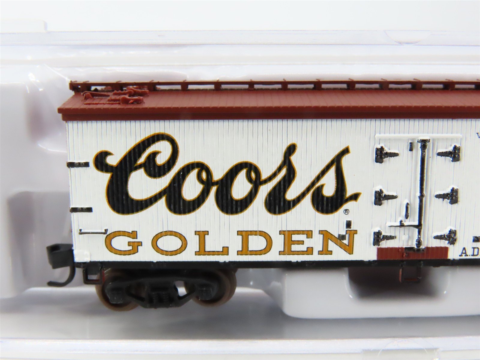 N Scale Atlas 41486 ADCX Coors Golden 40' Wood Reefer #5409
