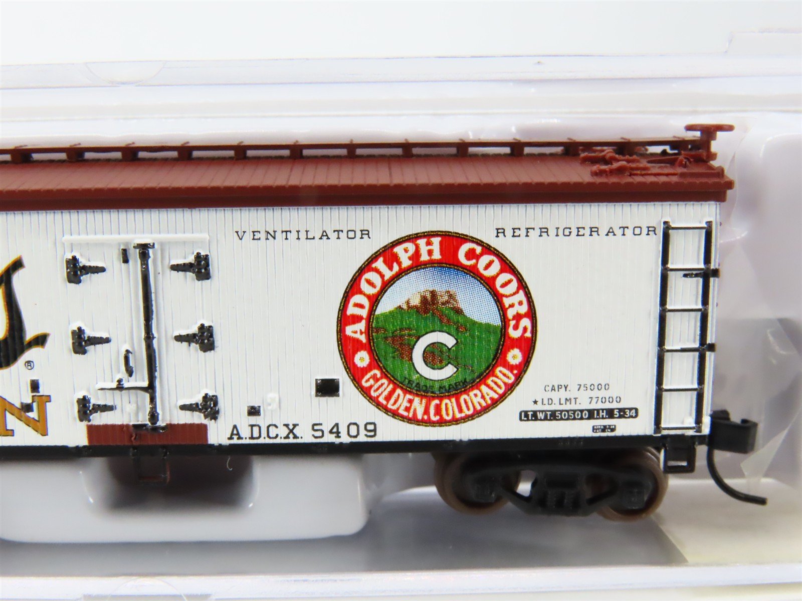 N Scale Atlas 41486 ADCX Coors Golden 40' Wood Reefer #5409