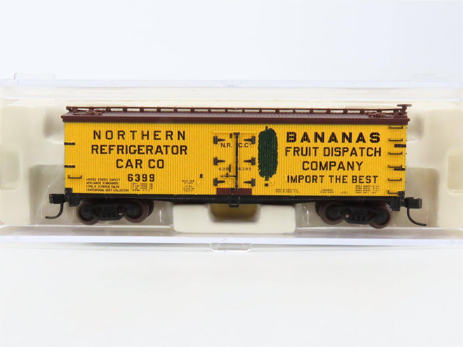 N Scale Atlas 41406 NRCC Fruit Dispatch Company 40' Woodside Reefer #6399