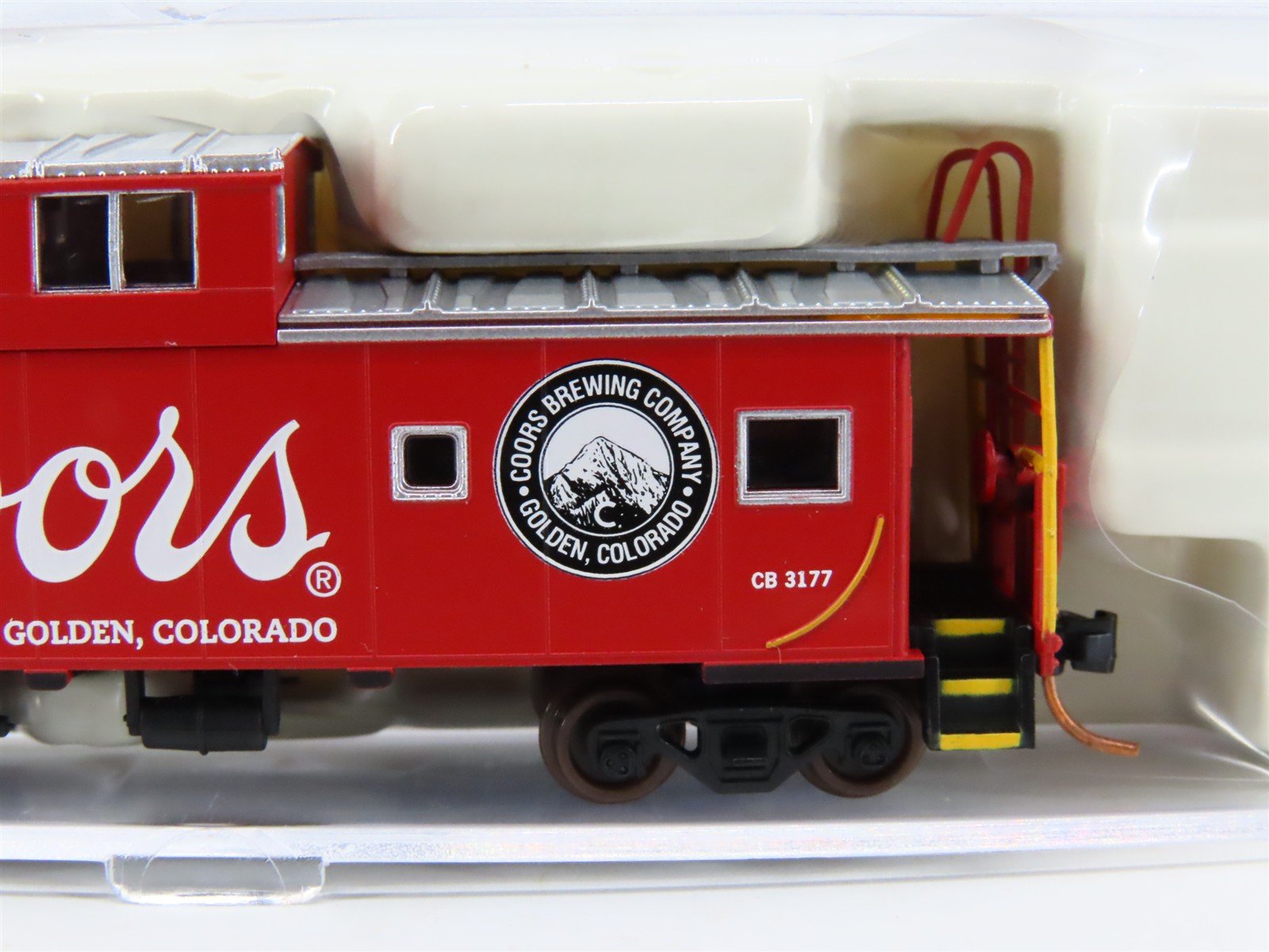 N Scale Atlas NSC-ATL07-03 CB Coors Brewing Company Cupola Caboose #3177