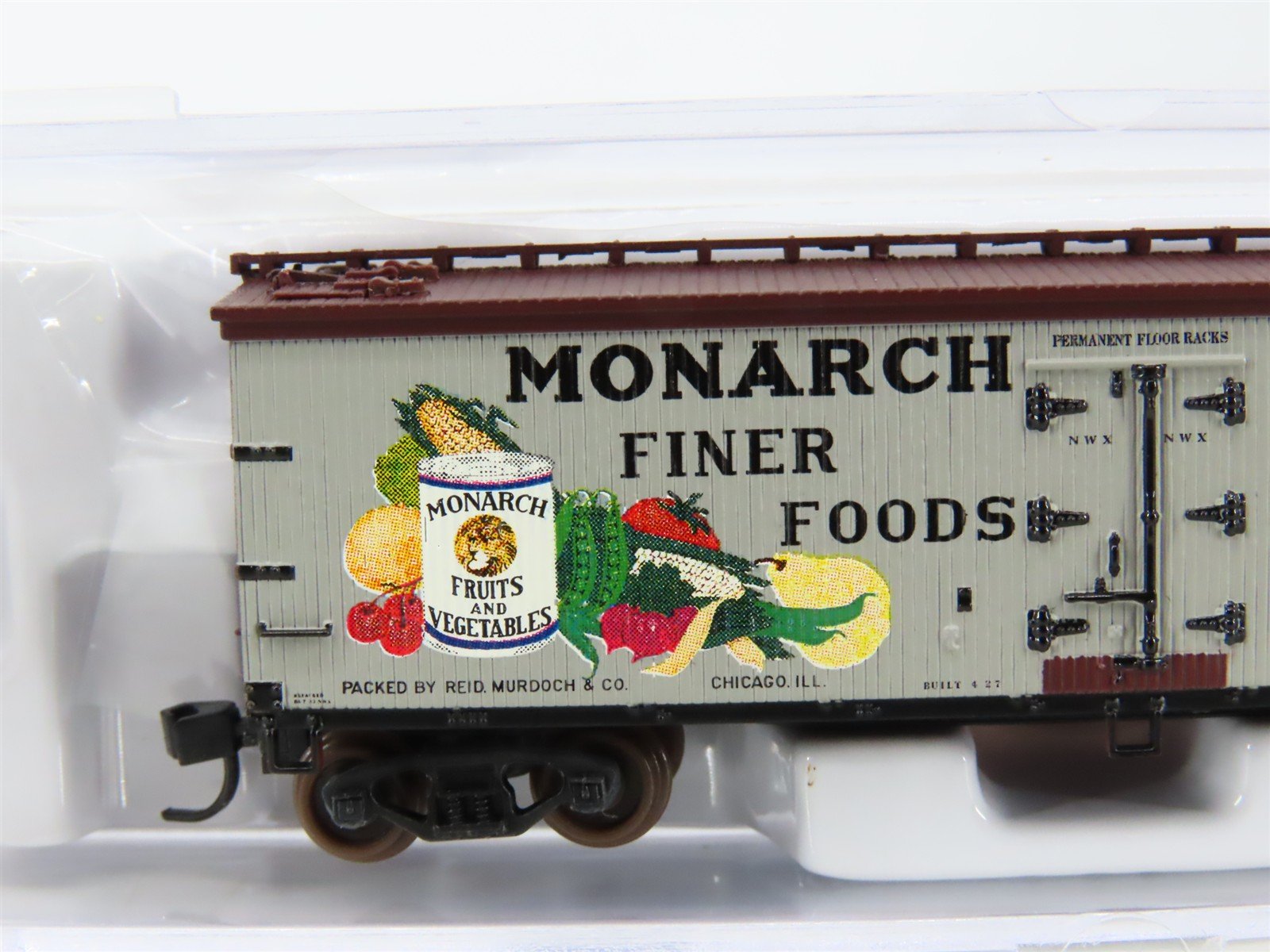N Scale Atlas 41490 NWX Monarch Foods 40' Wood Reefer #14290