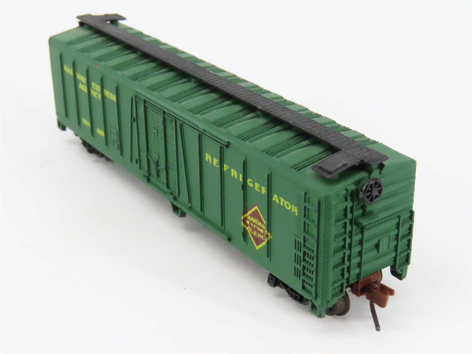 N Scale AHM Minitrains 4454F REX Railway Express Agency Reefer #6101