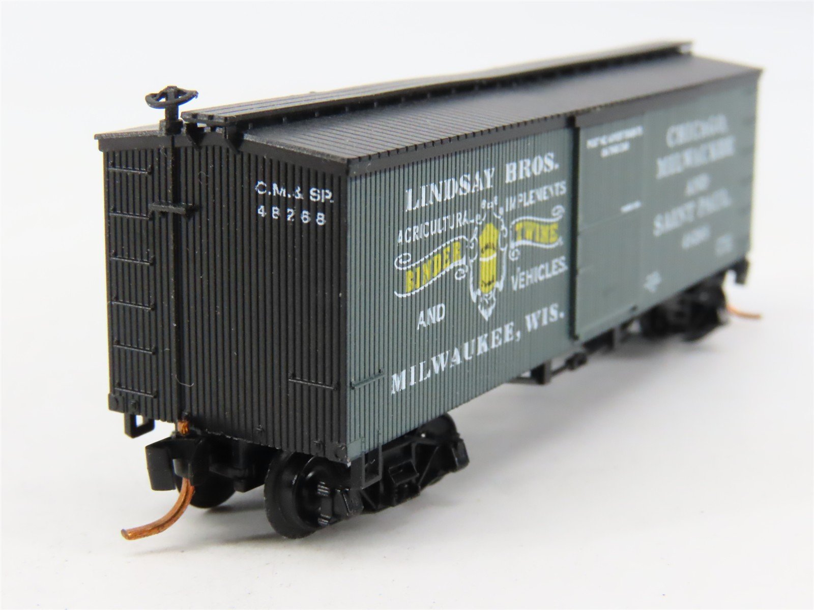 N Scale Roundhouse 8754 CM&SP Lindsay Brothers 36' Billboard Box Car #48268